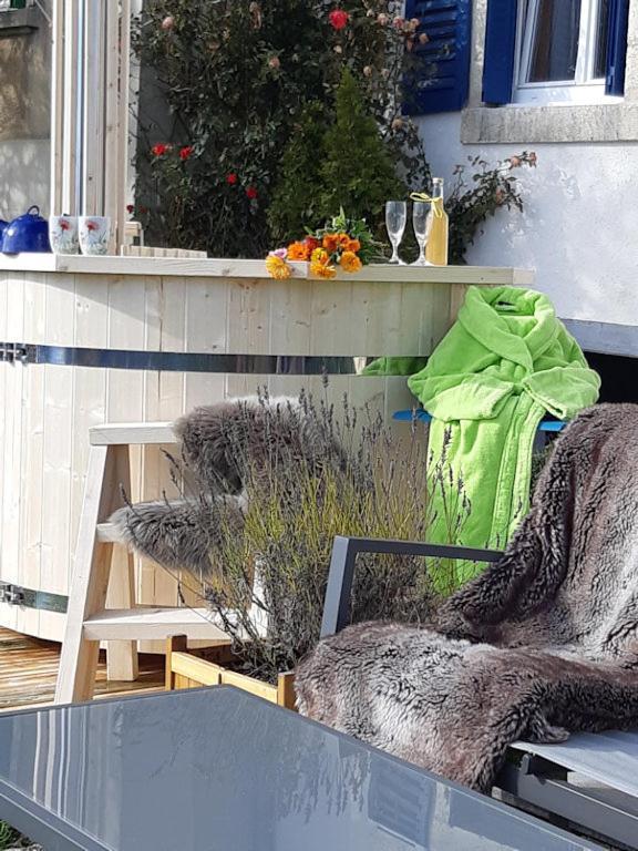 La Maison Horlogere , Spas Et Bain Nordique Les Fontenelles Eksteriør bilde
